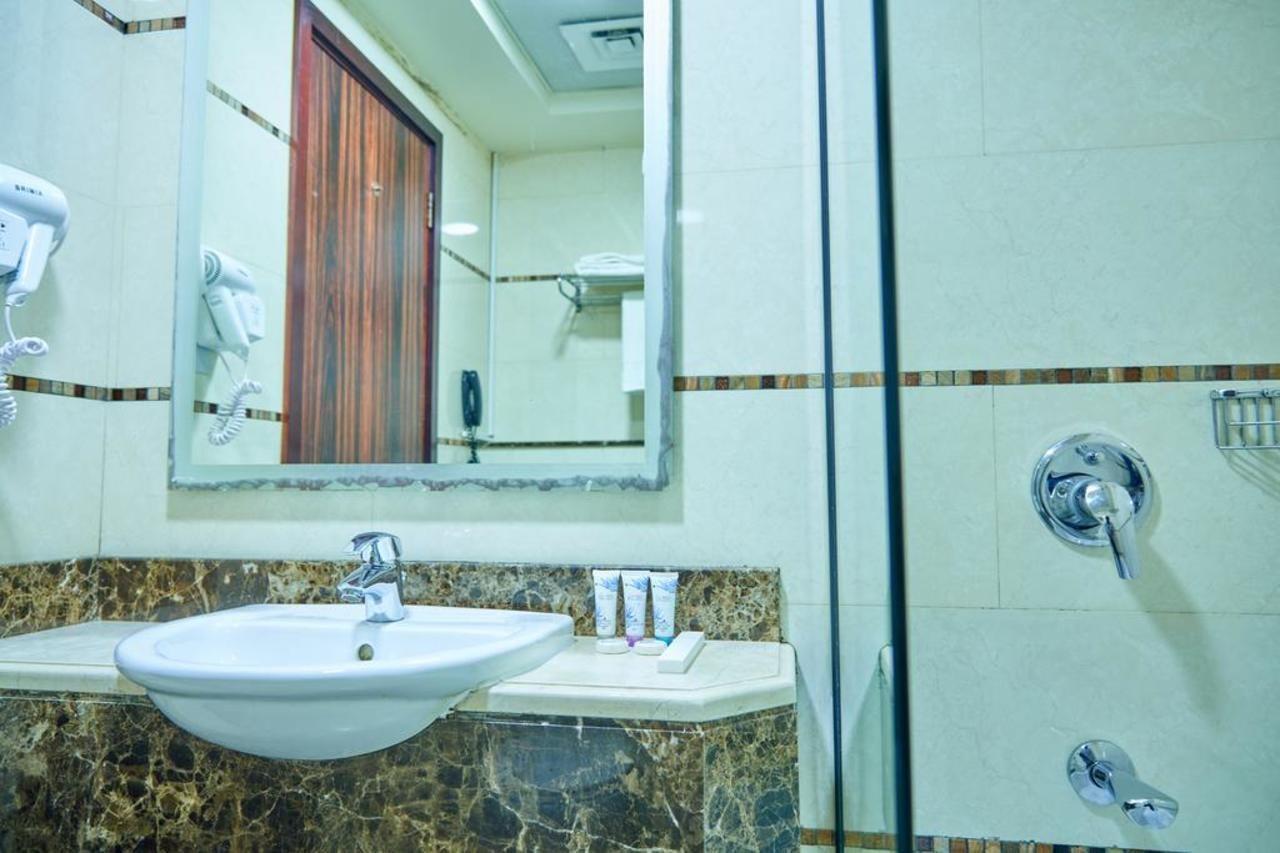 Grand Square Hotel Dubai Eksteriør bilde